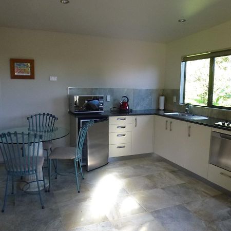 Idyllic Country Garden Guest House Manakau Exterior foto
