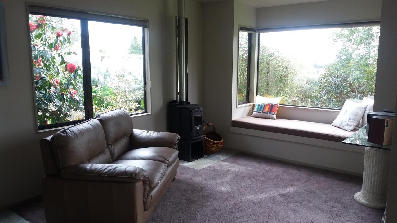 Idyllic Country Garden Guest House Manakau Exterior foto