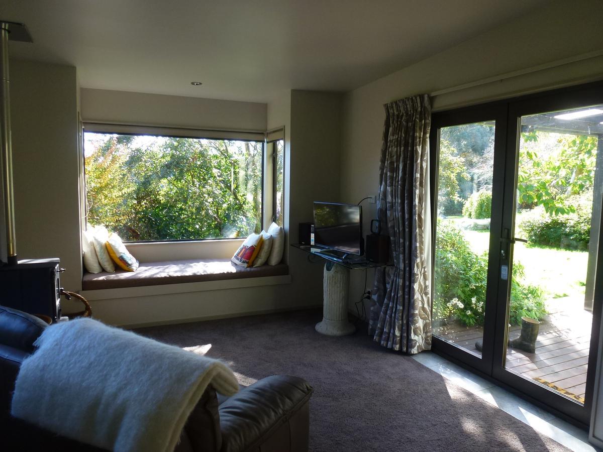 Idyllic Country Garden Guest House Manakau Exterior foto
